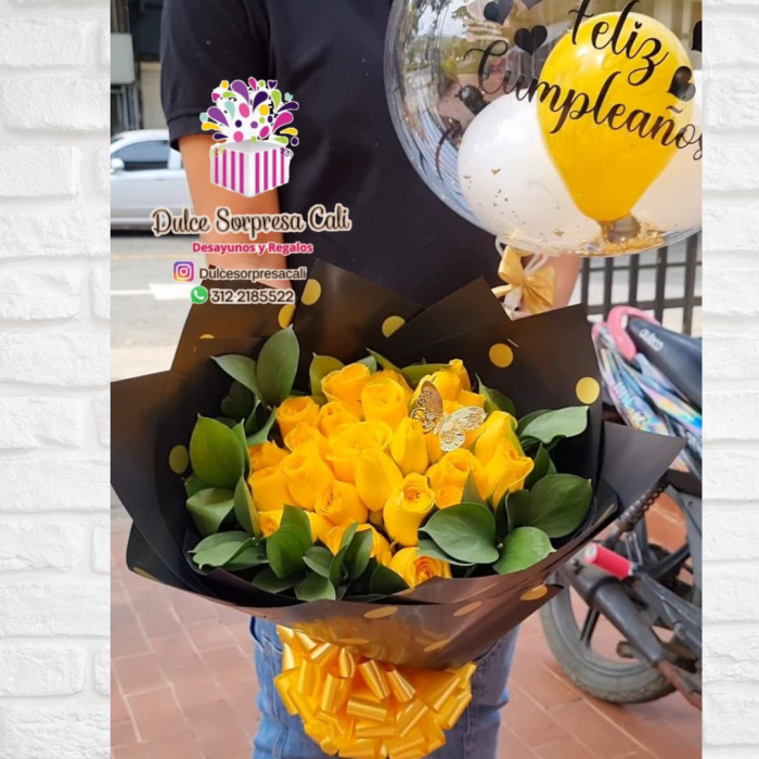 buchon de rosas con peluches, globo burbuja