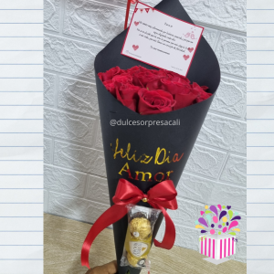 bouquet de rosas rojas - amor y amistad