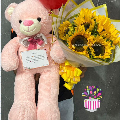oso rosa con girasoles